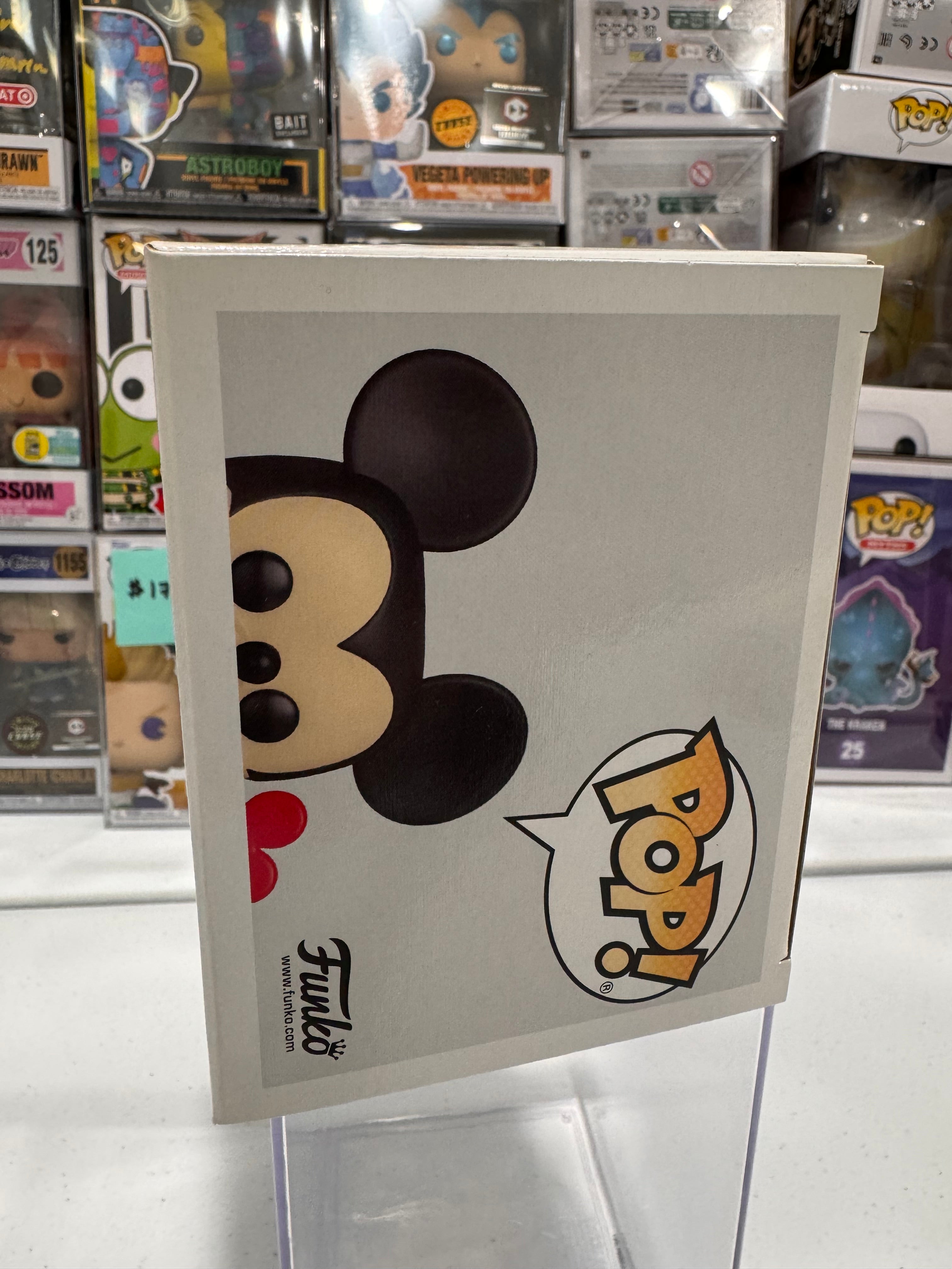 Micky Mouse - Funko Pop Figure by POPnBeats